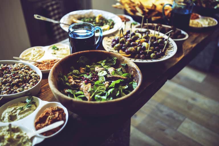 How to Respond When You’re The Only Vegan at the Table