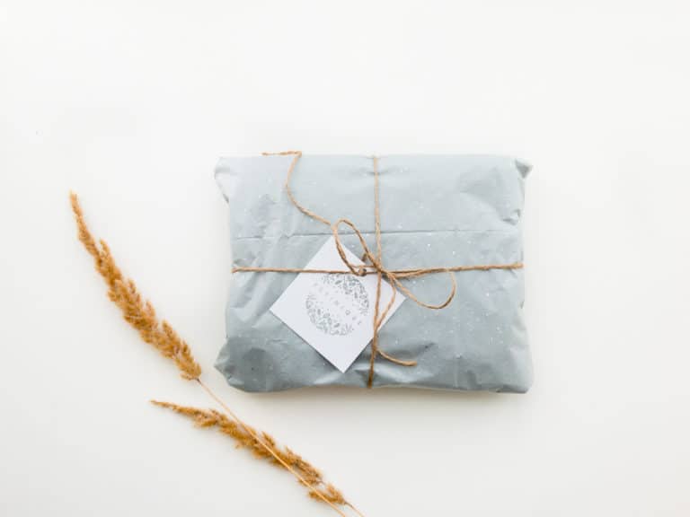 Managing Gifts As a Minimalist – Episode 012