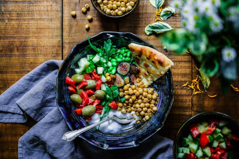 Does Being Vegan Automatically Make You Healthy? – Episode 013