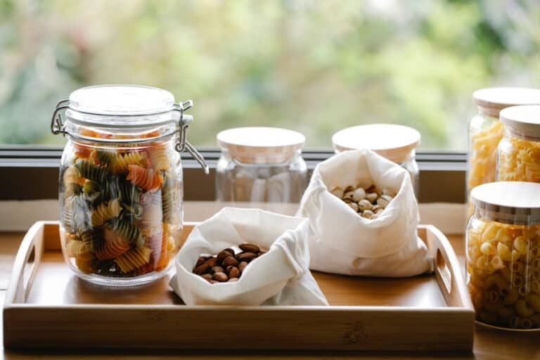 Can Minimalism and Eco-Friendly Living Co-Exist? – Episode 064