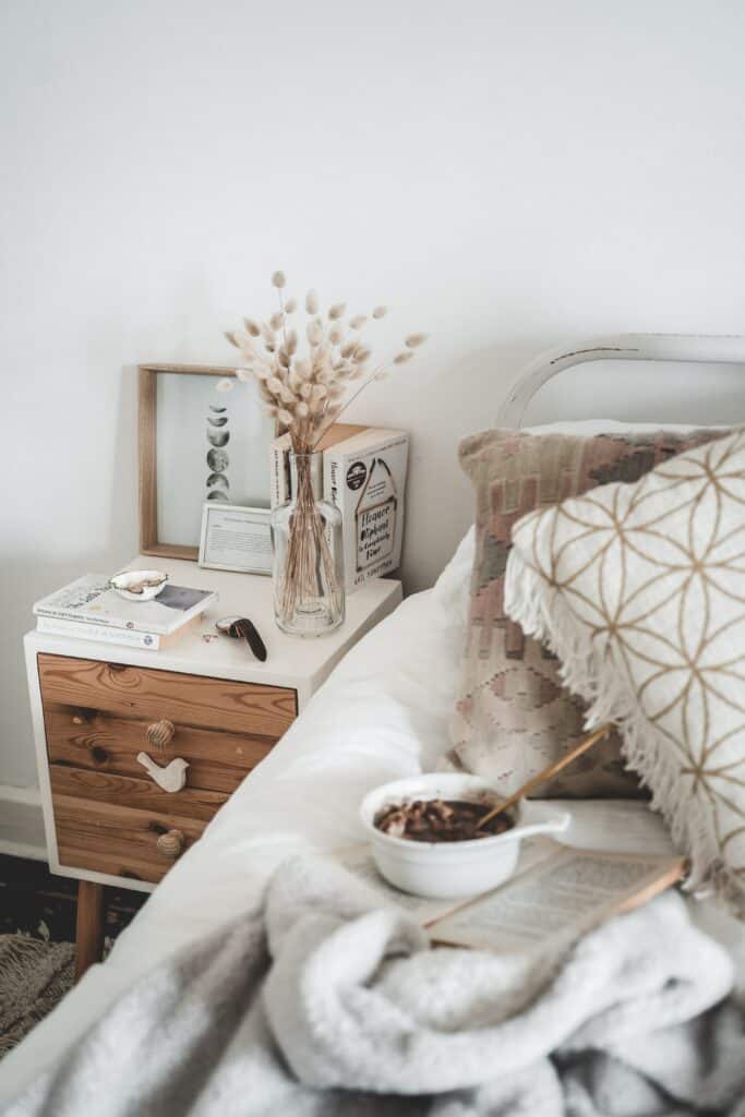 scandi design white colour palette