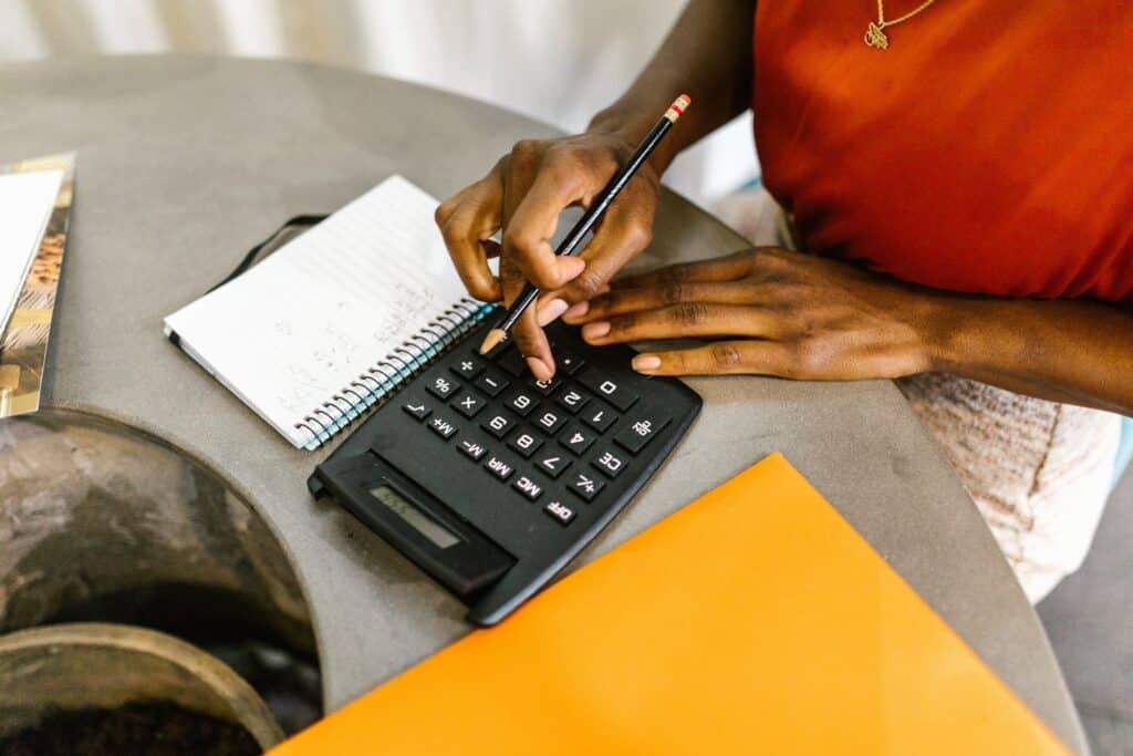 lady reviewing spending habits for minimalist shopping