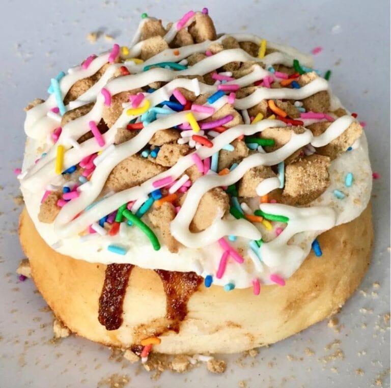 10 Best Vegan Bakeries in Los Angeles for Vegan Cakes & Desserts